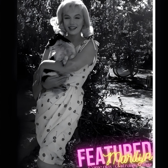 I’m Featured 💖Come Play You Darling Creatures💋 - Picture 3 of 3